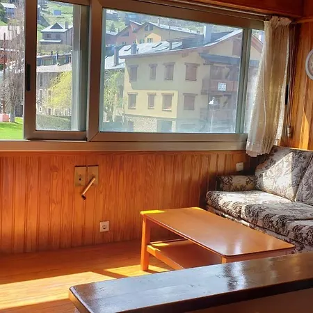 In Residencia Maresme Neu - La Molina Apartment